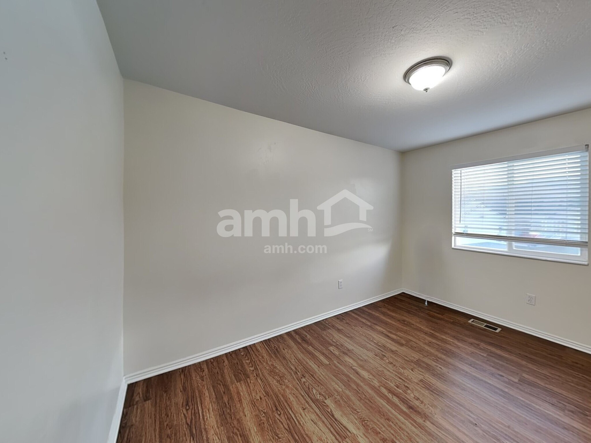 Building Photo - 4177 S 1000 W