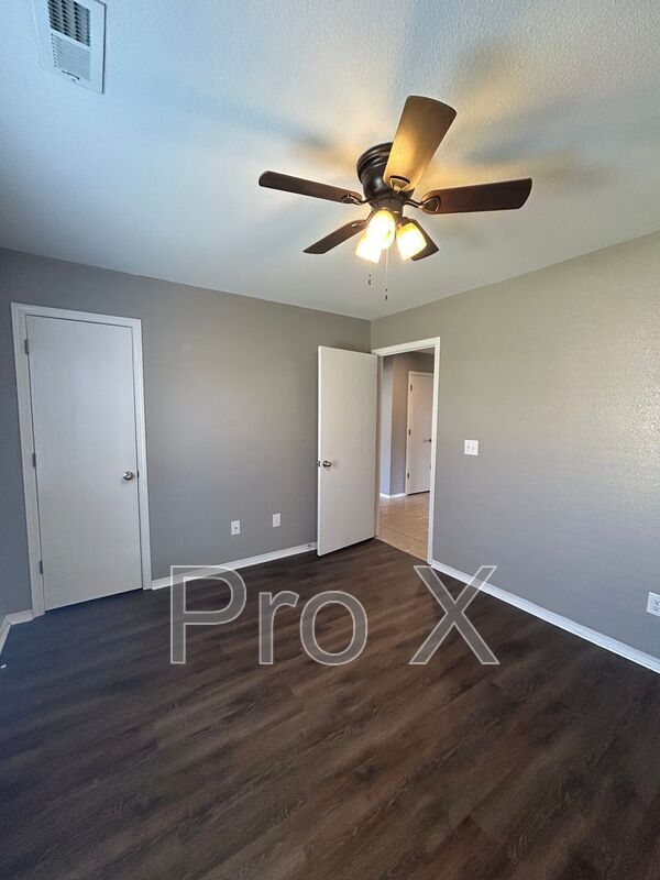 Building Photo - 1598 Tolleson Loop