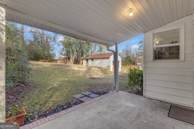 Building Photo - 9 Meridian Dr