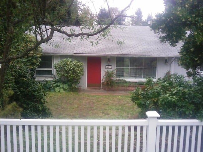 Primary Photo - 16533 21st Ave NE