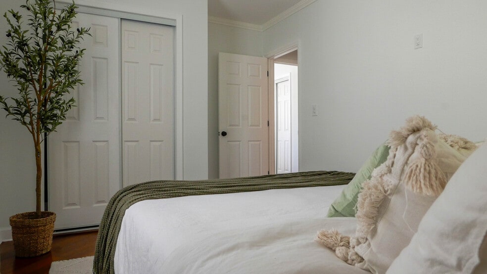 Bedroom 2 - 2945 SW 25th St