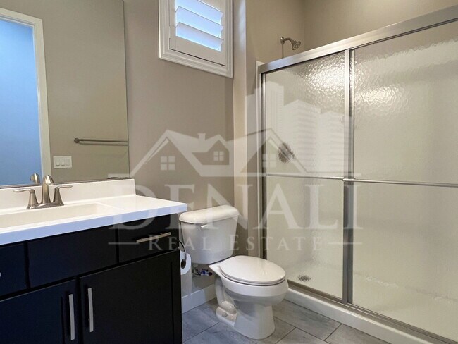 Building Photo - 4638 E Navigator Ln