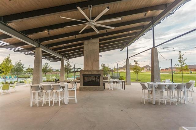 Building Photo - 1628 Hydrangea Ln