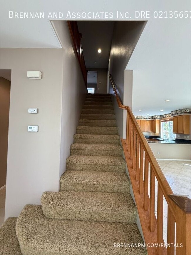 Building Photo - 2122 Corte Condesa