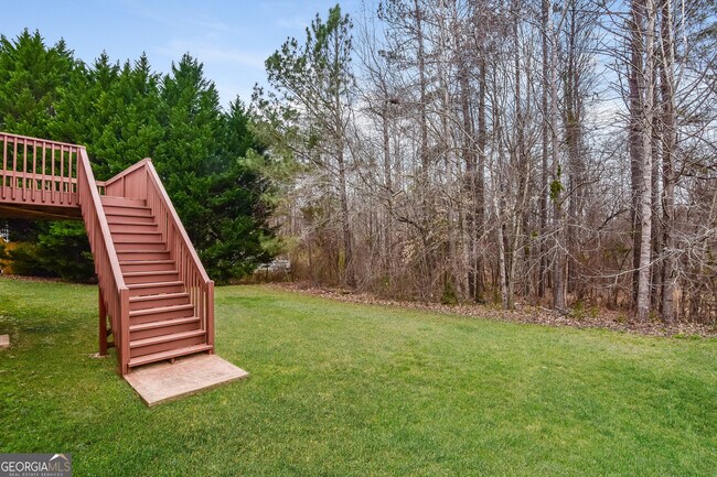 Building Photo - 40 Dearing Woods Ln