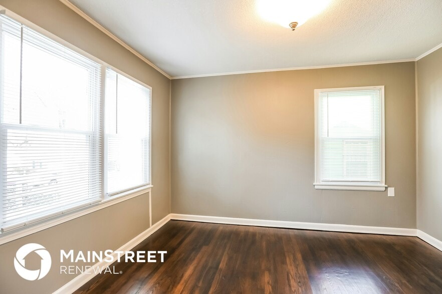 Building Photo - 7921 Brooklyn Ave