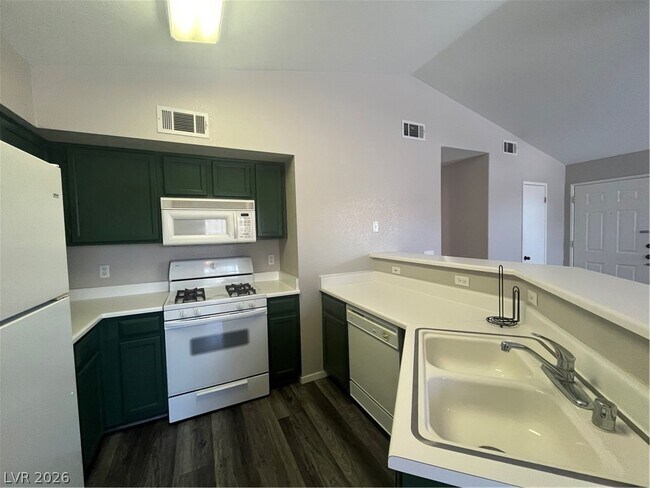 Building Photo - 5415 W Harmon Ave