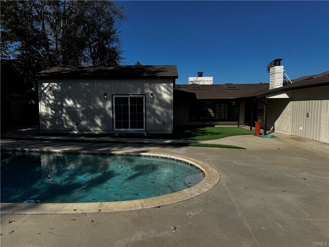 Building Photo - 20738 Bryant St