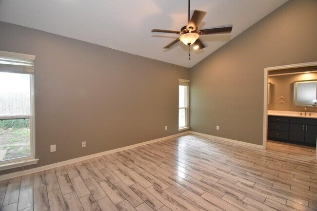 Building Photo - 1031 Red Rock Canyon Dr