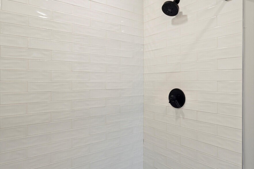 Building Photo - 1841 N Gratz St