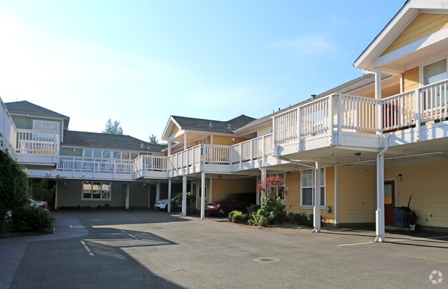 Building Photo - Alvarez Court Apartments