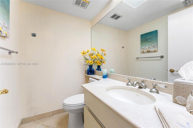 Building Photo - 290 Celestial Way