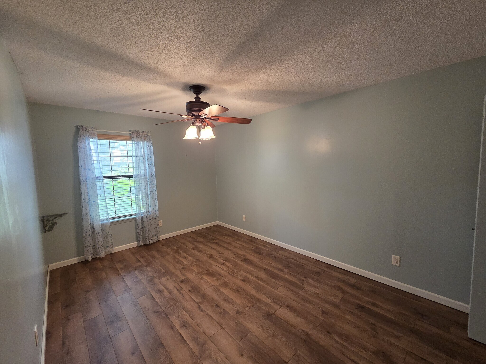 1st Bedroom - 35120 Whispering Oaks Blvd