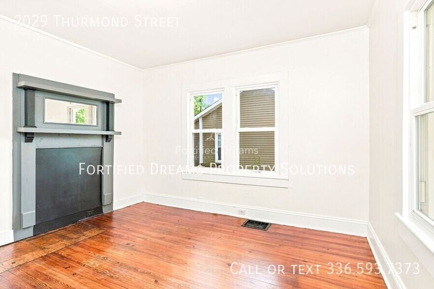 Building Photo - 2029 Thurmond St