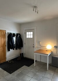 Building Photo - 139 Railroad St