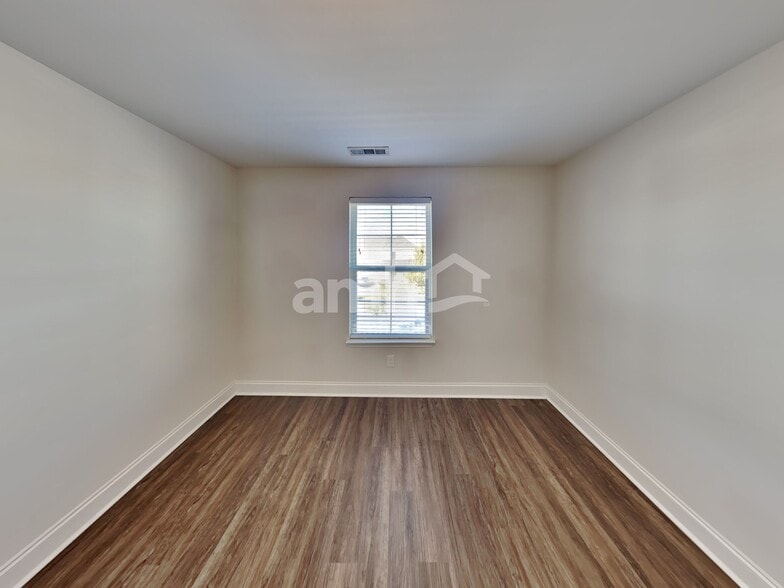 Building Photo - 5054 Mountain Springs Rd