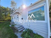 Building Photo - Remodeled 1 Bedroom in a Great Location! Landscaping Included!