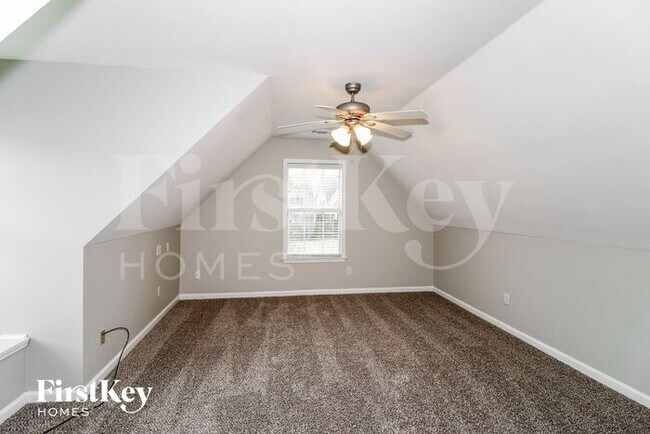 Building Photo - 8580 Griffin Park Dr