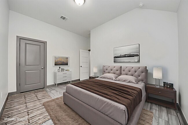 Building Photo - 211 Pleasant Hl Wy