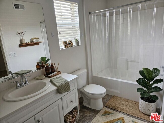 Building Photo - 7256 Cherry Ln