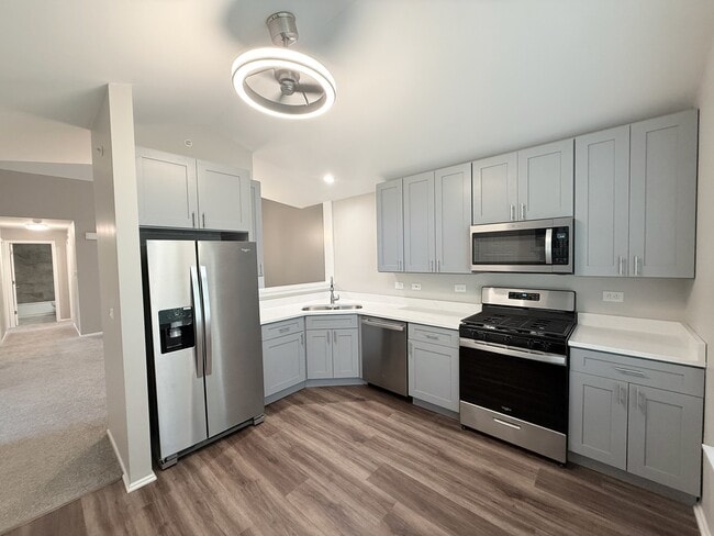 Building Photo - 1623 Camberley Ct