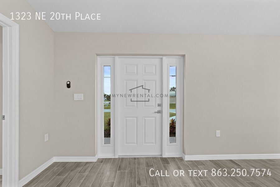 Building Photo - 1323 NE 20th Pl