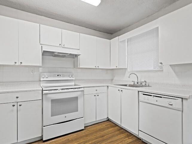 Building Photo - 493 NW 43rd St