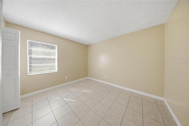 Building Photo - 1836 SW 109th Pl