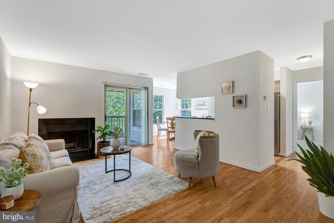 Building Photo - 1791 Jonathan Way