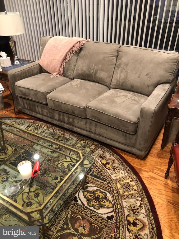 Building Photo - 1600 Prince St