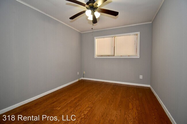 Building Photo - 3 br, 2 bath House - 400 W. Tennessee Ave.