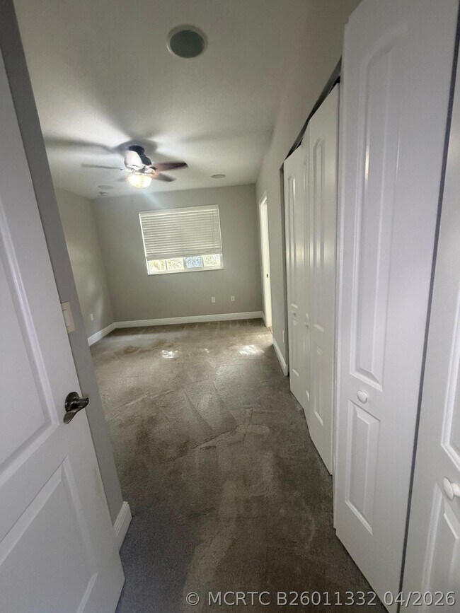 Building Photo - 7644 Foxcroft Ln