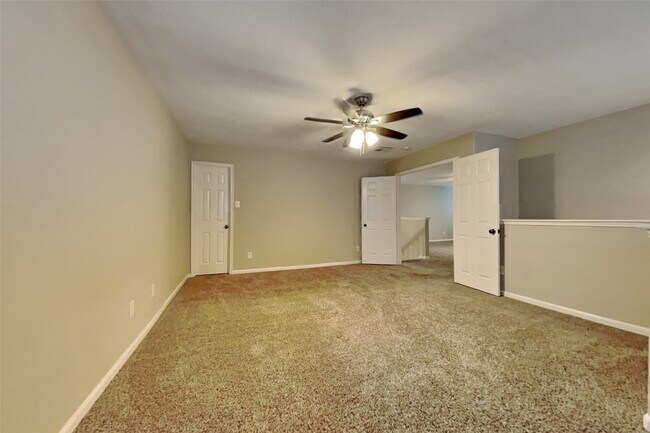 Building Photo - 21415 Flower Valley Cir