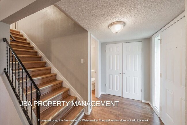 Building Photo - 1758 Farleigh Ct