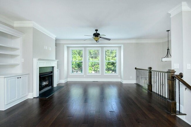 Building Photo - 1265 Linden Ct
