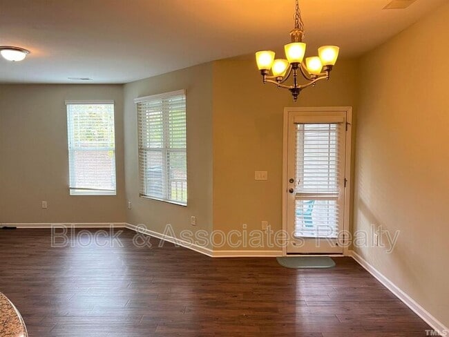 Building Photo - 228 Traphill Dr