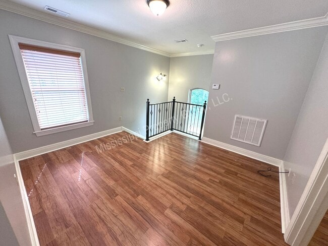 Building Photo - 3BR/3BA For Rent