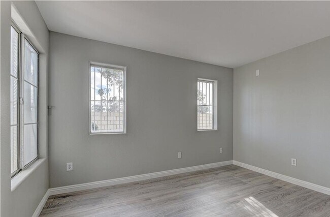 Building Photo - Affordable Luxury Living