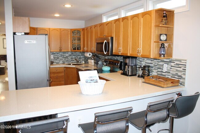 Building Photo - 42 Oceanview Ave