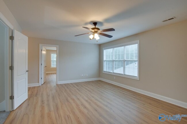 Building Photo - 112 Autumn Branch Dr