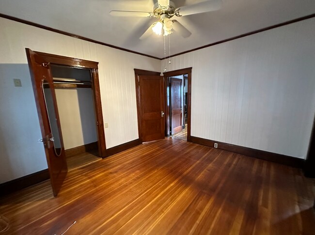 Building Photo - 9 Roberts Rd