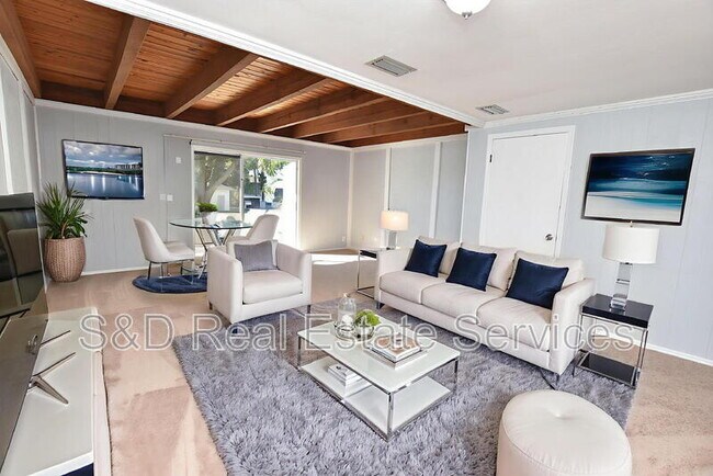 Building Photo - 2251 9th St SE