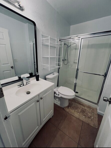 Building Photo - 10808 Esmond Ct