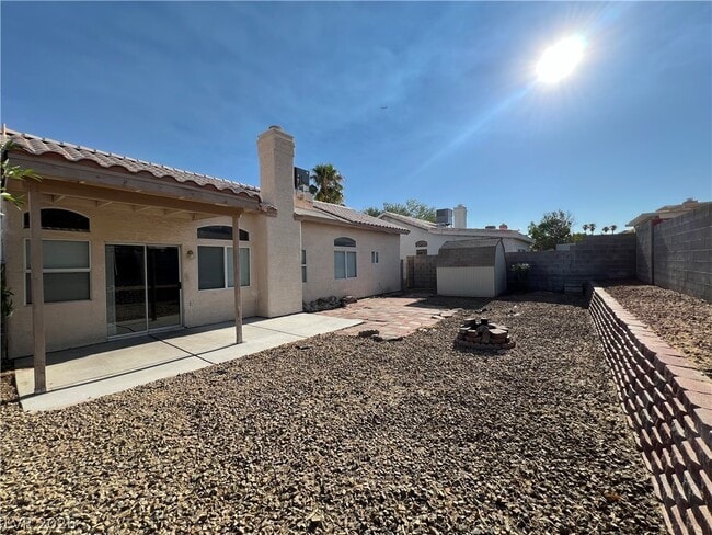 Building Photo - 917 Ashford Way