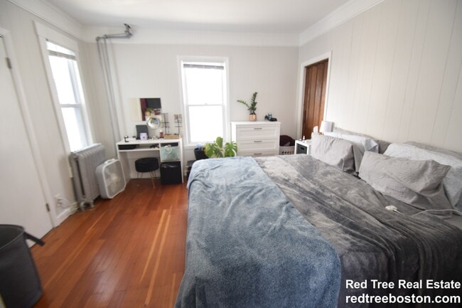 Building Photo - 80 Carroll St