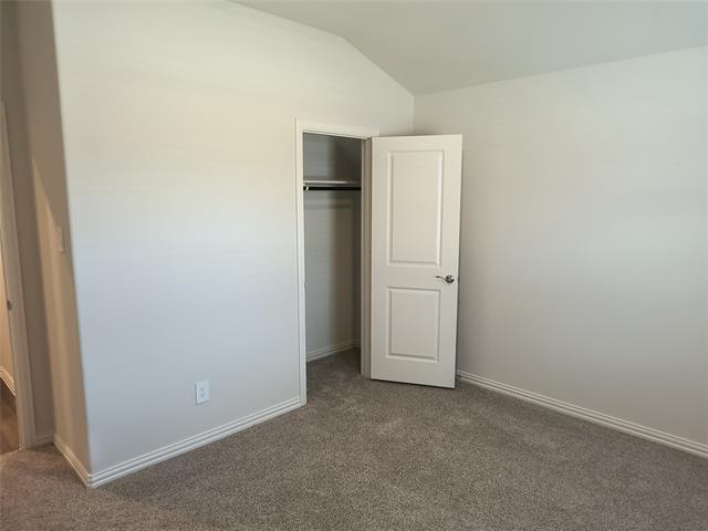 Building Photo - 125 Lost Crk Trl