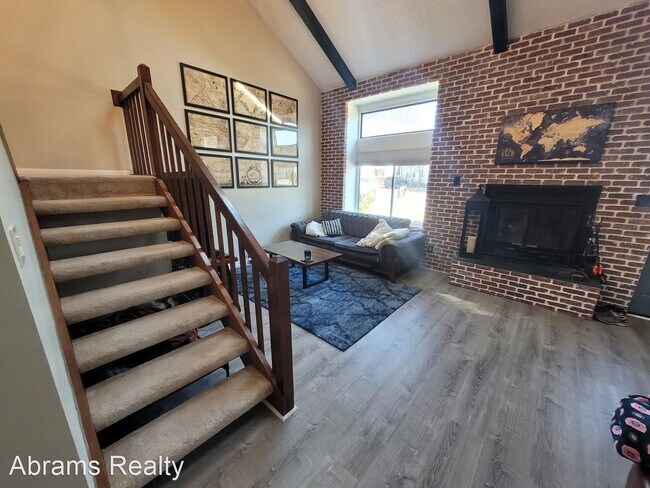 Building Photo - 2 br, 1.5 bath House - 3756 Clipper Bay Drive