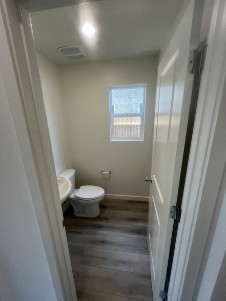 Building Photo - 3030 Steiner Ln