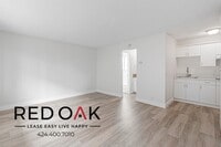 Building Photo - 7466 Rosemead Blvd