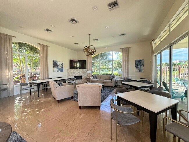 Building Photo - 3041 Casa Rio Ct